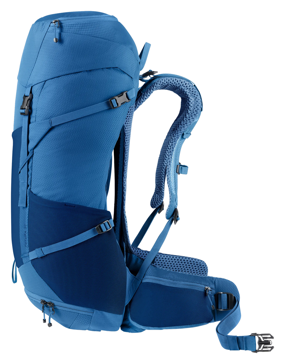 Nightblue Baltic