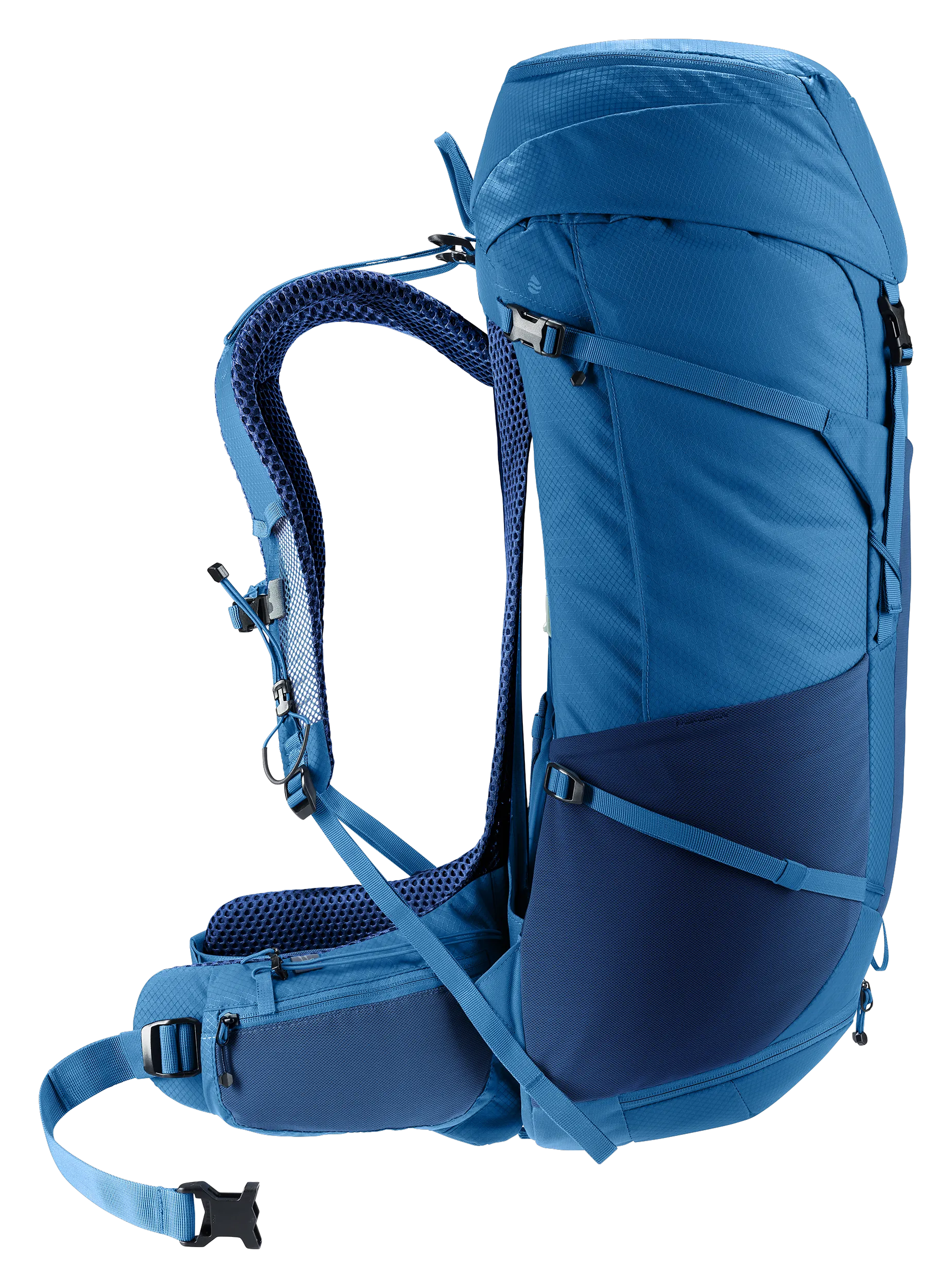 Nightblue Baltic